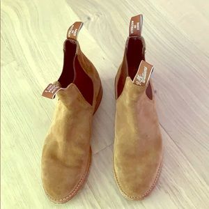 Australian handcrafted R.M.Williams boots in suede